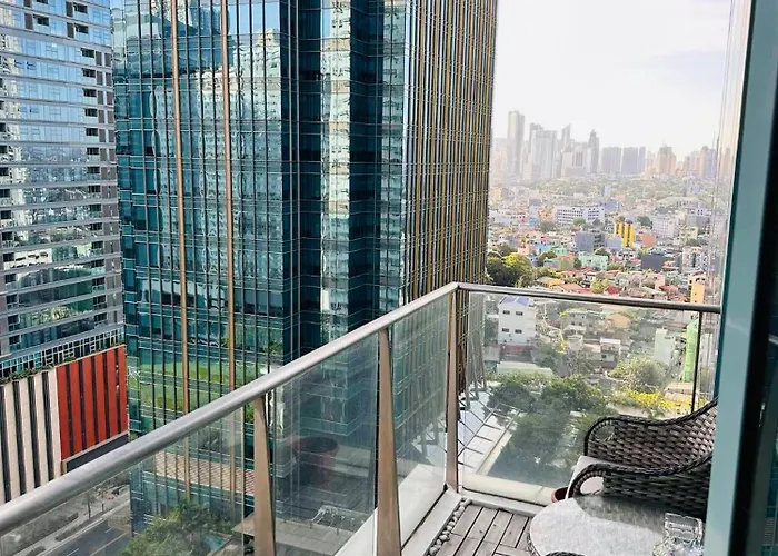 Cozi Two Bedroom Family Near Grand Hyatt Bgc Apartment *