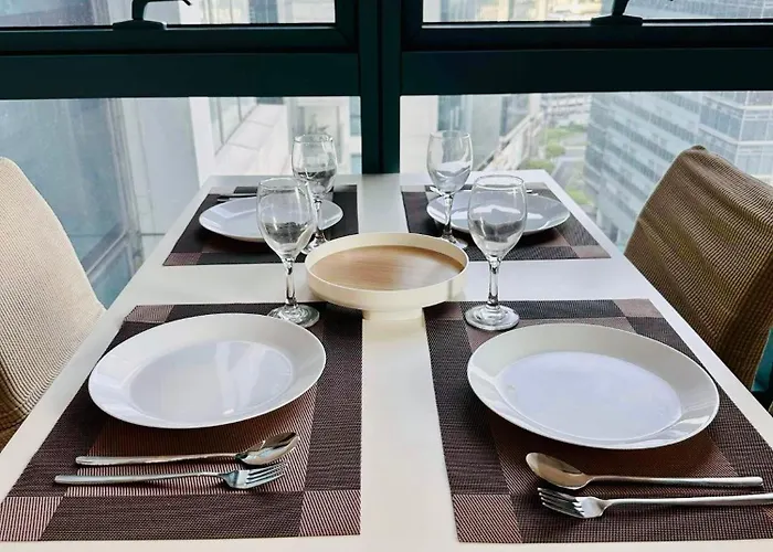 Cozi Two Bedroom Family Near Grand Hyatt Bgc * Manila