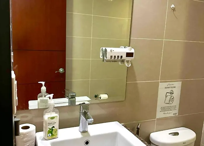 Cozi Two Bedroom Family Near Grand Hyatt Bgc *