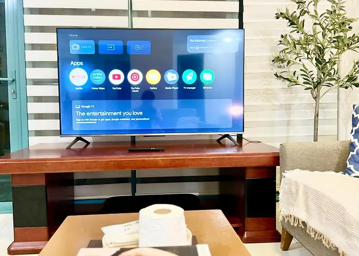 Cozi Two Bedroom Family Near Grand Hyatt Bgc * Manila