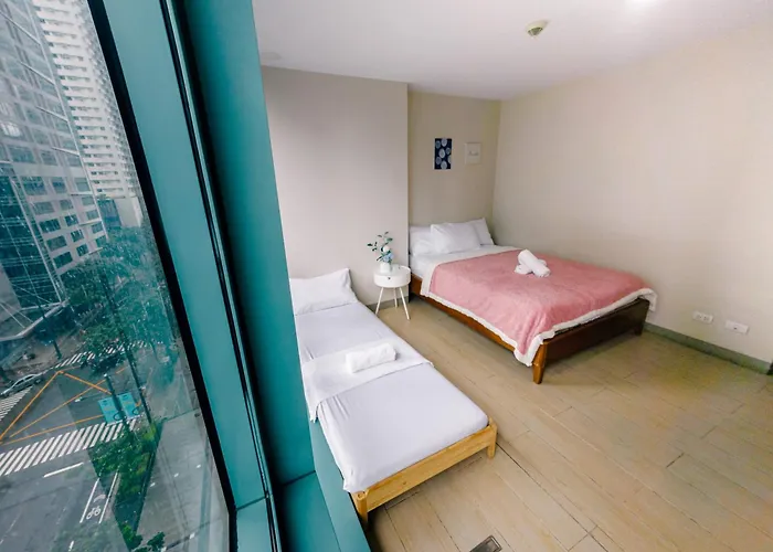 Cozi Two Bedroom Family Near Grand Hyatt Bgc Manila