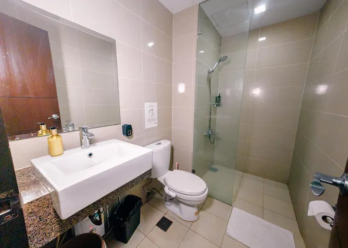 Apartment Cozi Two Bedroom Family Near Grand Hyatt Bgc *