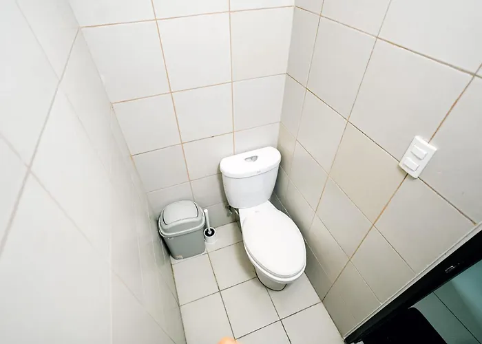 Apartment Cozi Two Bedroom Family Near Grand Hyatt Bgc *